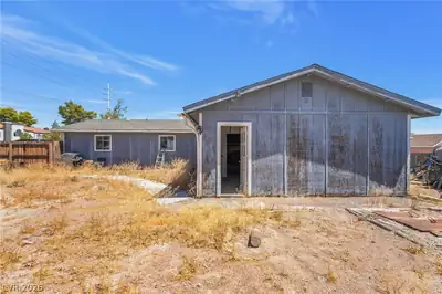 1010 Caballo, Henderson, NV 89014 Back of Structure