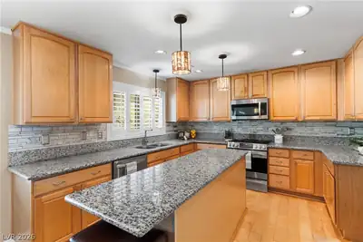 708 Vortex Avenue, Henderson, NV 89002 Kitchen