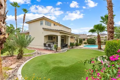 708 Vortex Avenue, Henderson, NV 89002 Yard