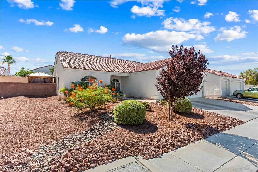4627 Gleaming Meadows Street, North Las Vegas, NV 89031