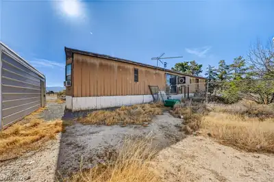 7921 Wildhorse Road, Pahrump, NV 89061 Yard