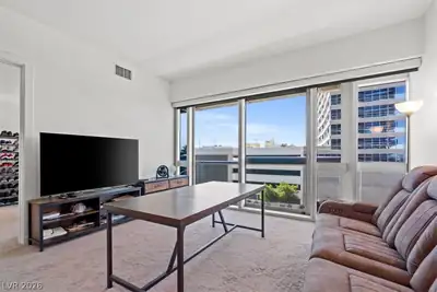 4471 Dean Martin Drive 505 Living Room