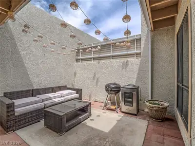 505 Westridge Drive, Las Vegas, NV 89107 Courtyard