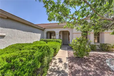 2000 High Mesa Drive, Henderson, NV 89012 Front of Structure