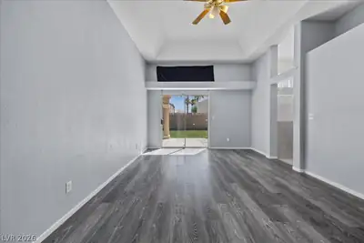 24 Olive Tree Court, Henderson, NV 89074 Primary Bedroom