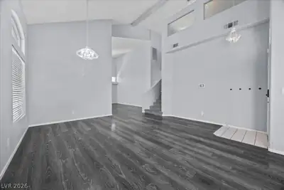 24 Olive Tree Court, Henderson, NV 89074 Living Room