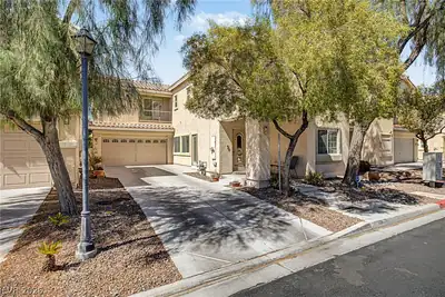 1740 Dark Wolf Avenue, Las Vegas