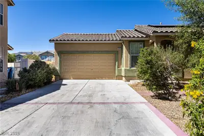 2520 Bottle Palm Court, Las Vegas, NV 89106 Front of Structure