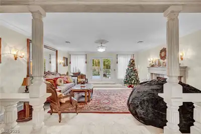 7258 Loma Alta Circle 0 Living Room
