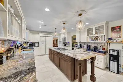 7258 Loma Alta Circle 0 Kitchen