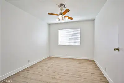 5091 Pioneer Avenue 201 Bedroom