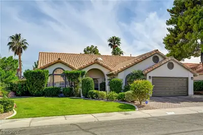 9505 Treasure Beach Court Las Vegas, NV 89117