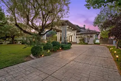 9708 Winter Palace Drive Las Vegas, NV 89145