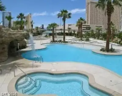 322 Karen Avenue 3902 Pool