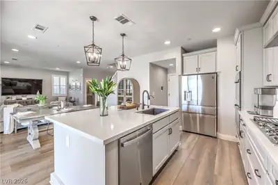 11542 Salt Creek Avenue, Las Vegas, NV 89138 Kitchen