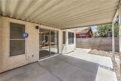 2007 GLISTENING SANDS Drive, Las Vegas, NV 89119 Patio