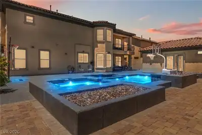 9564 Trattoria Street Las Vegas, NV 89178