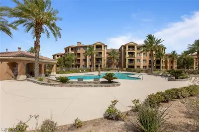 15 Via Mantova 208, Henderson, NV 89011 