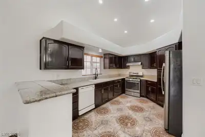 3913 Harris Avenue, Las Vegas, NV 89110 Kitchen