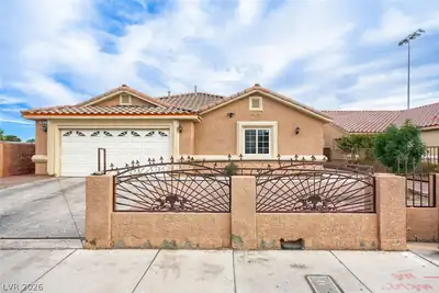 3913 Harris Avenue Las Vegas, NV 89110