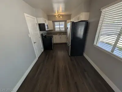 2216 Santa Ynez Drive, Las Vegas, NV 89104 Kitchen