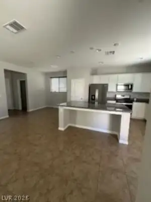 10474 Skye Night Avenue, Las Vegas, NV 89166 Kitchen