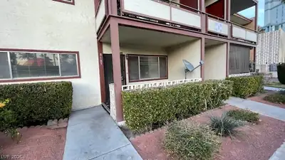 350 E. East Desert Inn Road B103, Las Vegas, NV 89109 Front of Structure