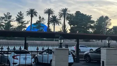 350 E. East Desert Inn Road B103, Las Vegas, NV 89109 Parking