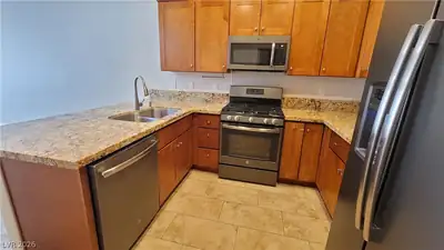 1109 Scenic Crest Drive, Henderson, NV 89052 Kitchen