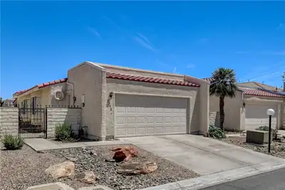2530 Palace View Drive Las Vegas, NV 89121