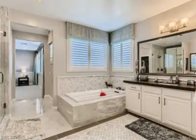 9718 Wildflower Vista Avenue, Las Vegas, NV 89166 Primary Bathroom