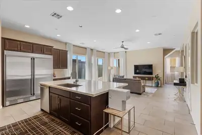 261 Crimson Edge Street Kitchen