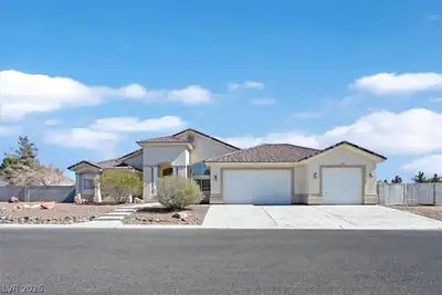 6120 Farm Rd Las Vegas, NV 89131