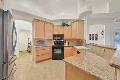 6120 Farm Rd Kitchen