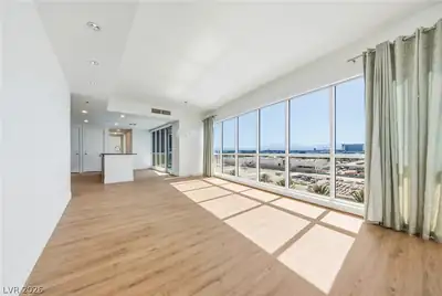 4575 Dean Martin Drive 708 Living Room