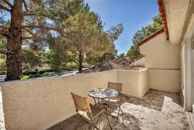 6954 Emerald Springs Lane, Las Vegas, NV 89113 Patio
