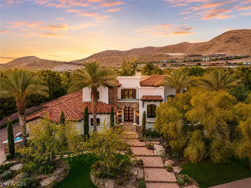21 Olympia Hills Circle, Las Vegas, NV 89141