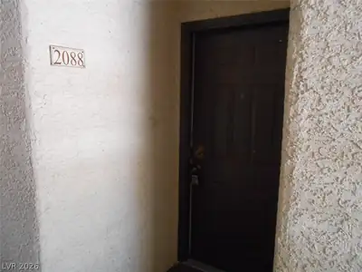 2200 FORT APACHE Road 2088 Entrance Foyer