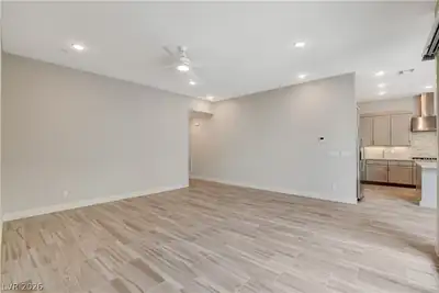 10885 Crimson Cliffs Avenue Living Room