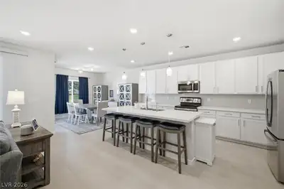 4390 East Cactus Canyon Drive Kitchen