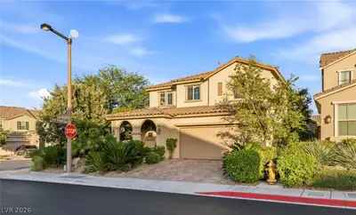 12225 Los Mares Lane, Las Vegas