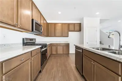 9332 Juniper Shade Street, Las Vegas, NV 89178 Kitchen