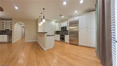 1274 Calcione Drive, Henderson, NV 89011 Kitchen