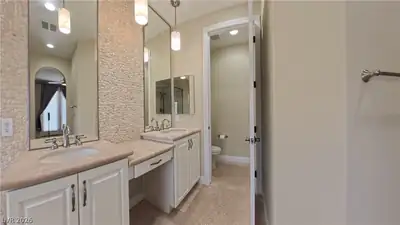 1274 Calcione Drive, Henderson, NV 89011 Primary Bathroom