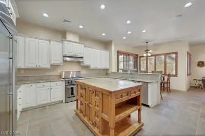 651 Du Fort Avenue, Henderson, NV 89002 Kitchen