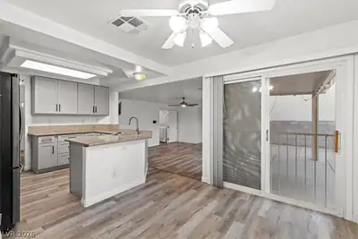 1792 East Quartz Landing Avenue Kitchen