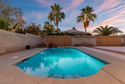 1792 East Quartz Landing Avenue Las Vegas, NV 89183