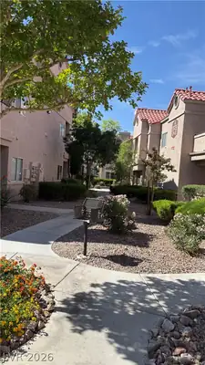 5225 West Reno Avenue 127 Yard