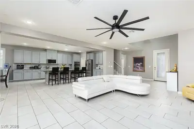 824 Claystone Ridge Avenue, North Las Vegas, NV 89084 Living Room