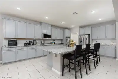 824 Claystone Ridge Avenue, North Las Vegas, NV 89084 Kitchen